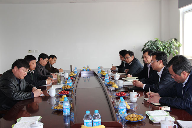 2013年4月8日，張家港市市長(zhǎng)姚林榮一行來(lái)公司調(diào)研